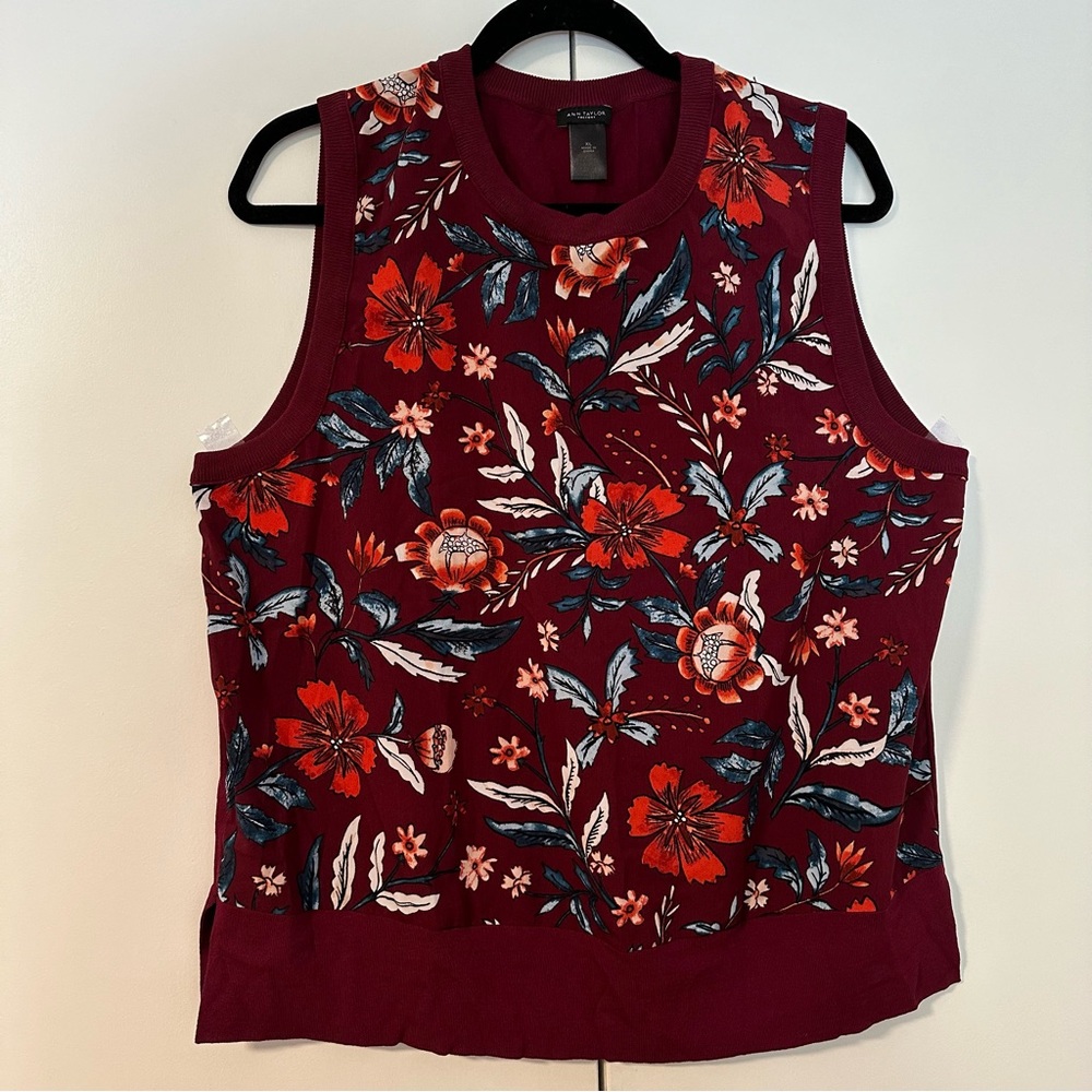 Ann Tylor Floral Sleeveless Top, XL